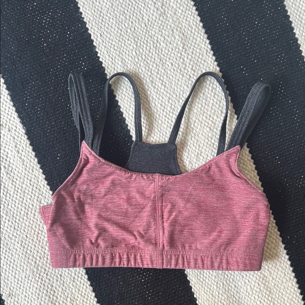 oiselle Heathered Rose Pink and Black Strappy Sports Bra